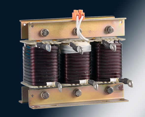 NMCKSG低壓 NMCKSC高壓電容器串聯(lián)電抗器在補(bǔ)償容性無功功率的時(shí)候，往往會(huì)受到諧波電流，合閘涌流及操作過電壓的影響，造成電容器損壞和功率因數(shù)降低，為此需…